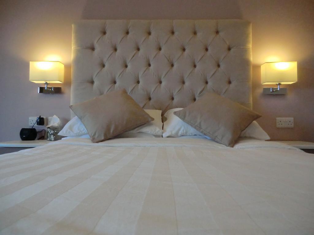 Coombe Dale Accommodation Lulsgate Bottom Δωμάτιο φωτογραφία