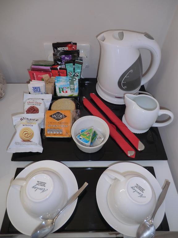 Coombe Dale Accommodation Lulsgate Bottom Δωμάτιο φωτογραφία