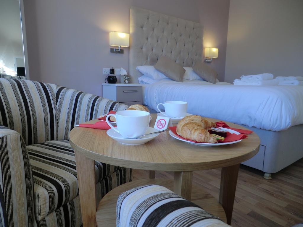 Coombe Dale Accommodation Lulsgate Bottom Δωμάτιο φωτογραφία