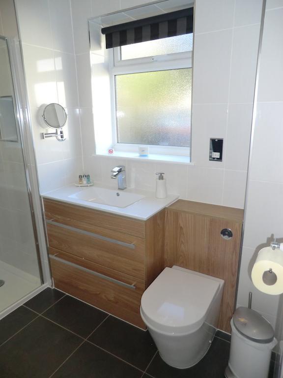 Coombe Dale Accommodation Lulsgate Bottom Δωμάτιο φωτογραφία